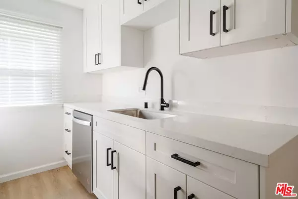 West Hollywood, CA 90069,1147 Horn Avenue #3