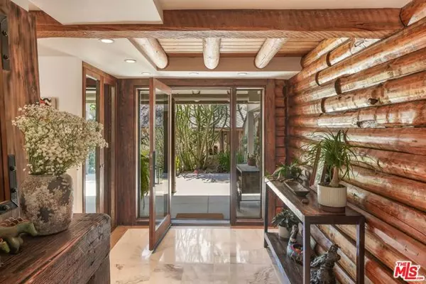 West Hills (los Angeles), CA 91304,7336 Studio Road