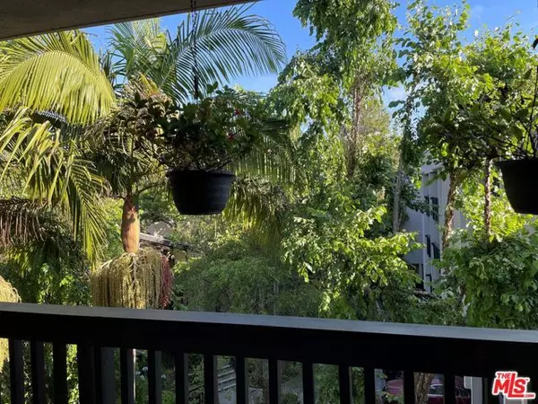 1312 Raintree Circle #312, Culver City, CA 90230