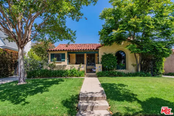 10633 Rochester Avenue, Los Angeles, CA 90024