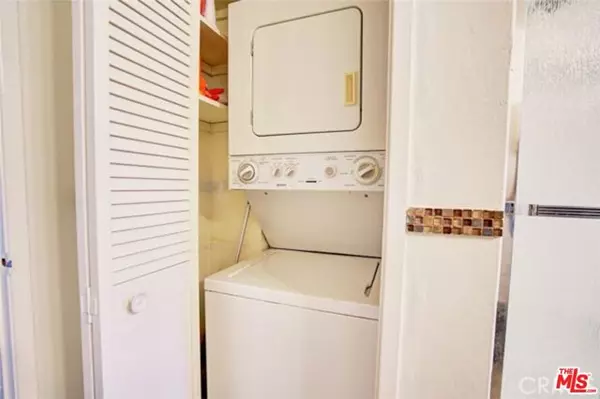 Santa Ana, CA 92704,3050 S Bristol Street #8A