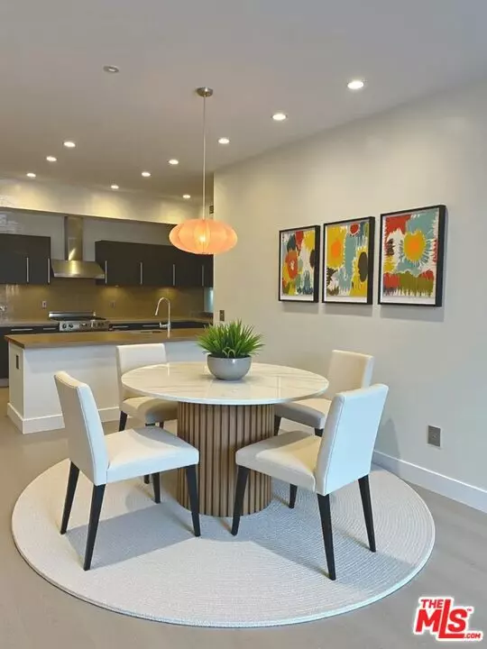 Los Angeles, CA 90069,855 N Croft Avenue #101