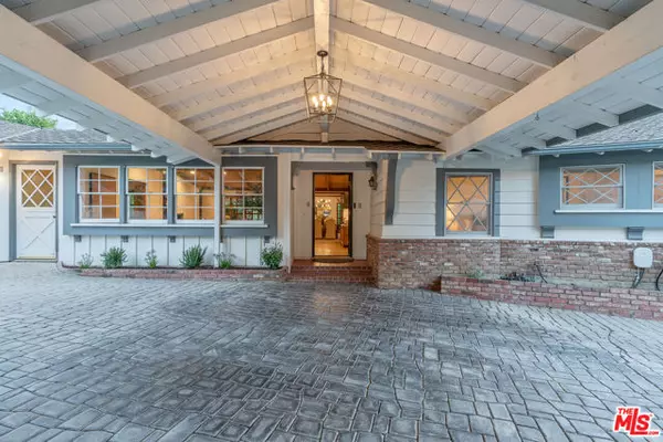 Tarzana (los Angeles), CA 91356,4835 Corbin Avenue