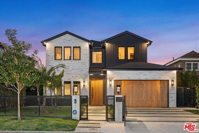 Encino (los Angeles), CA 91436,4937 Rubio Avenue