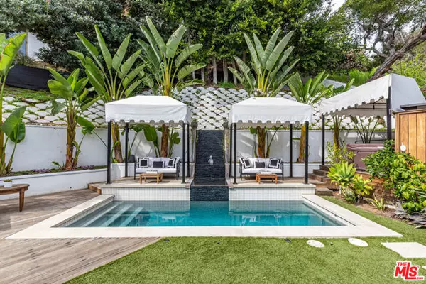 West Hollywood, CA 90069,1467 N Kings Road