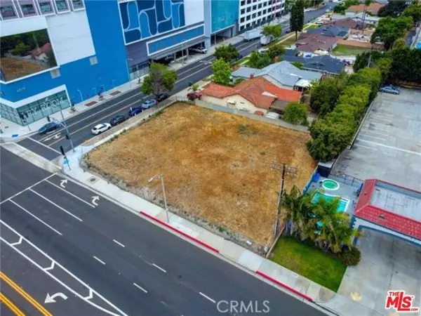 Buena Park, CA 90621,7911 Orangethorpe Avenue