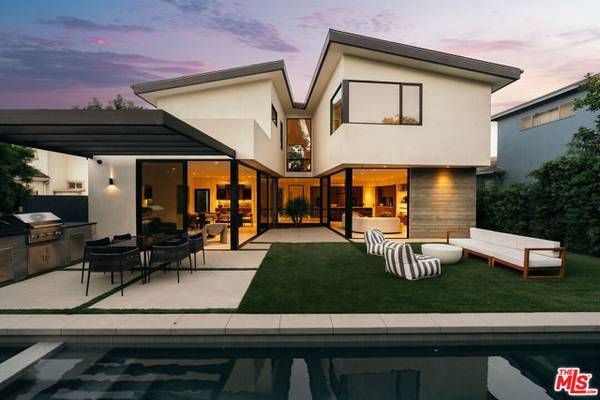 2831 Malcolm Avenue, Los Angeles, CA 90064