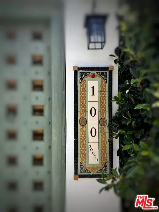 100 S La Jolla Avenue, Los Angeles, CA 90048