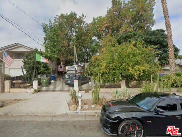 7021 Independence Avenue, Canoga Park (los Angeles), CA 91303
