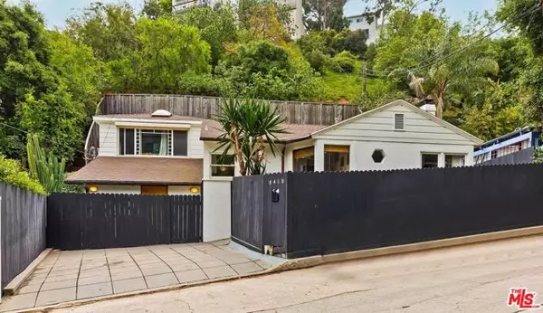 8410 Kirkwood Drive, Los Angeles, CA 90046