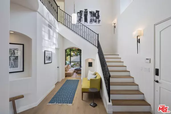 Los Angeles, CA 90210,13439 Java Drive