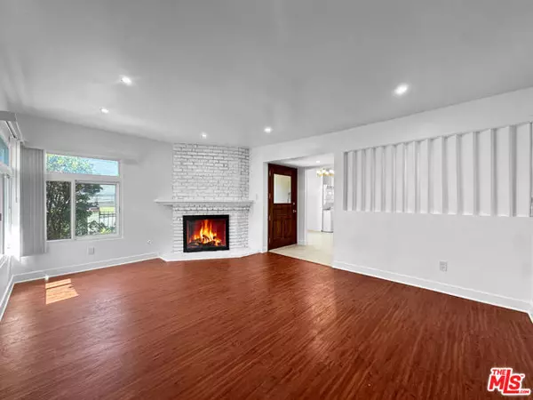 Inglewood, CA 90301,804 E Kelso Street #1