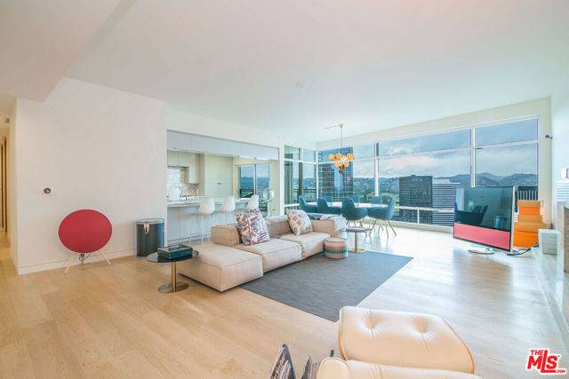 1 W Century Drive #30C, Los Angeles, CA 90067
