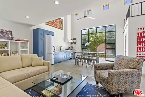 835 N Harper Ave, Los Angeles, CA 90046