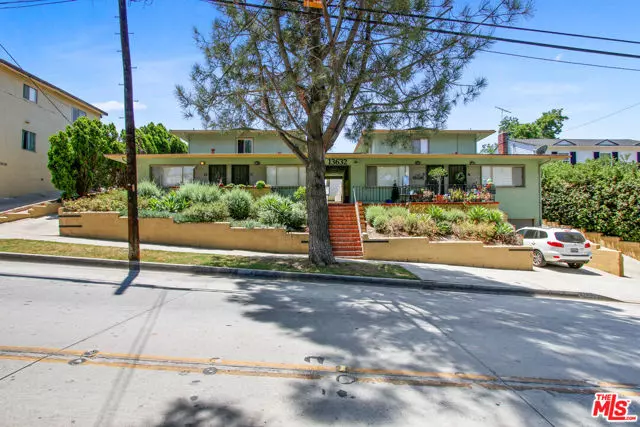 Whittier, CA 90602,13632 Penn Street