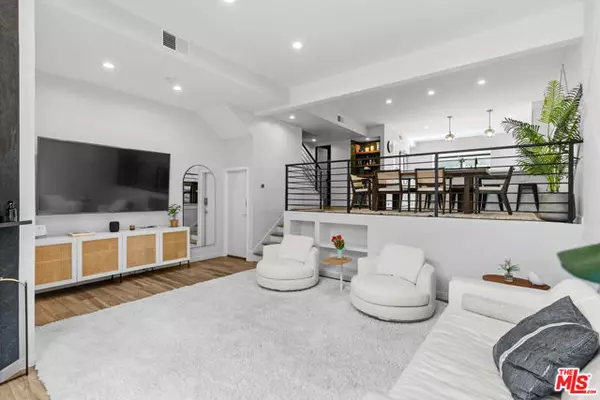 Marina Del Rey, CA 90292,4360 Glencoe Avenue #2