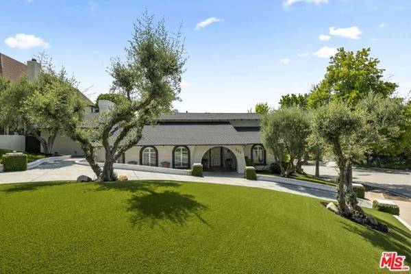 550 Hilgard Avenue, Los Angeles, CA 90024