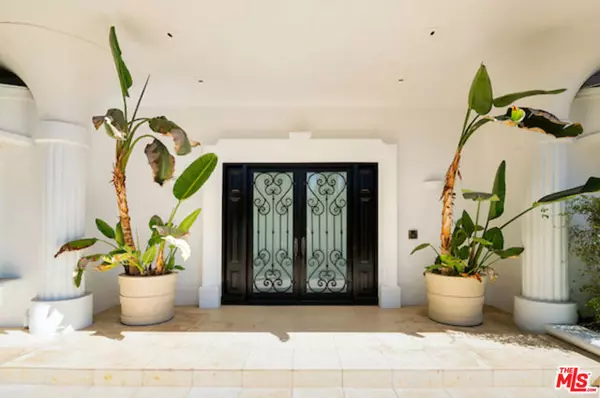 Beverly Hills, CA 90210,716 N Beverly Drive