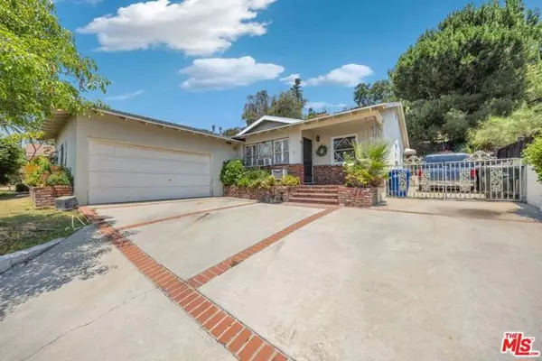 733 Crescent Drive, Monrovia, CA 91016