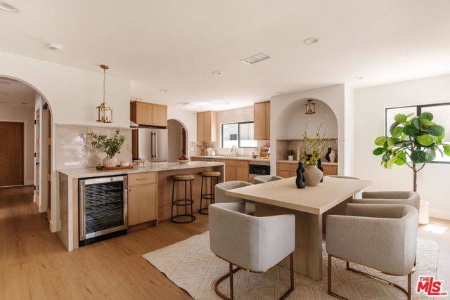 445 W Fairview Boulevard, Inglewood, CA 90302