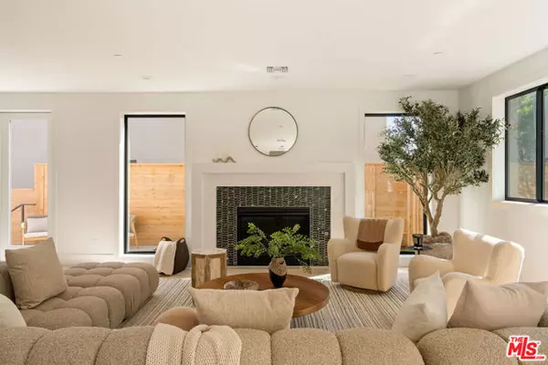 Los Angeles, CA 90026,1615 N Coronado Street