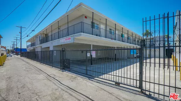 Los Angeles, CA 90016,4905 W Adams Boulevard