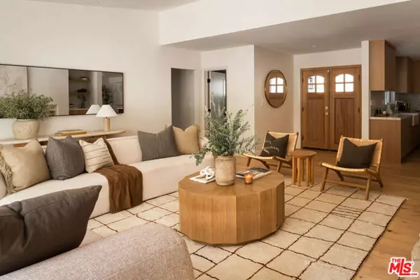 Tarzana (los Angeles), CA 91356,19507 Valdez Drive