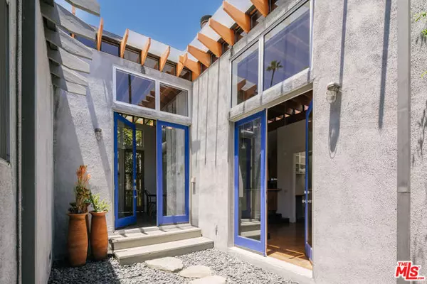 803 Boccaccio, Venice (los Angeles), CA 90291