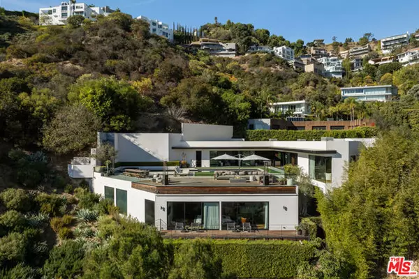 Los Angeles, CA 90069,1877 Rising Glen Road