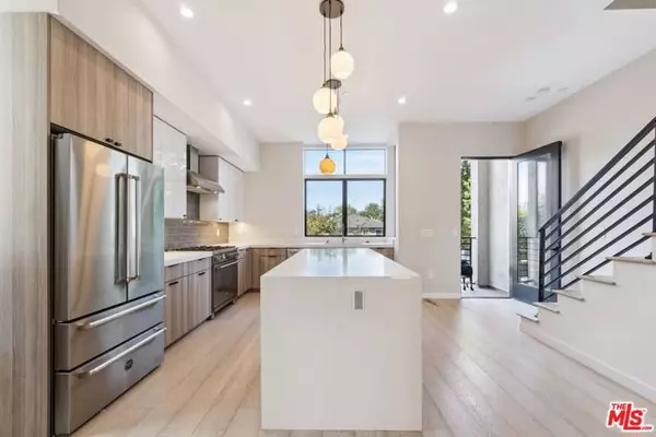 Studio City (los Angeles), CA 91602,4429 Tujunga Avenue