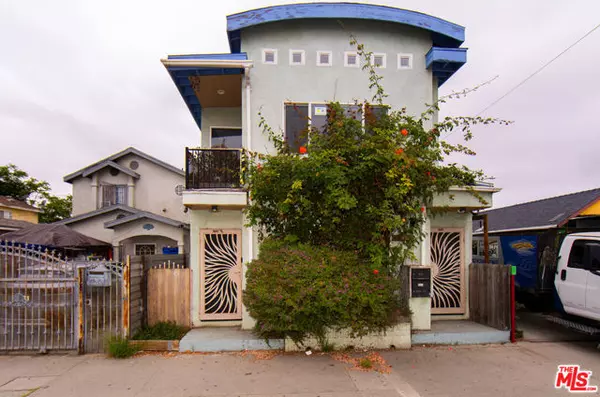 8703 S San Pedro Street #1/2, Los Angeles, CA 90003