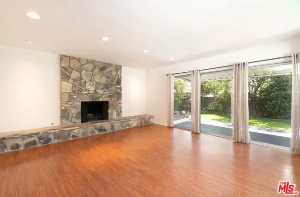 Los Angeles, CA 90066,12800 STANWOOD Drive