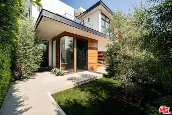 Los Angeles, CA 90046,818 N Curson Avenue