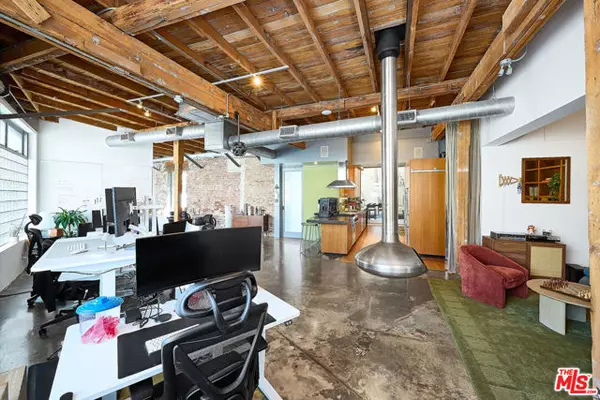 Venice (los Angeles), CA 90291,122 Mildred Avenue #2