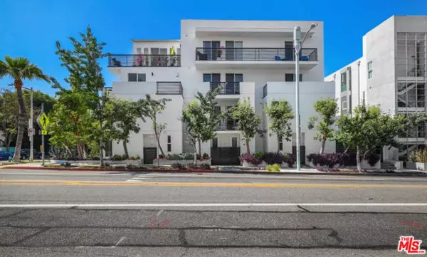 West Hollywood, CA 90046,1283 Havenhurst Drive #101