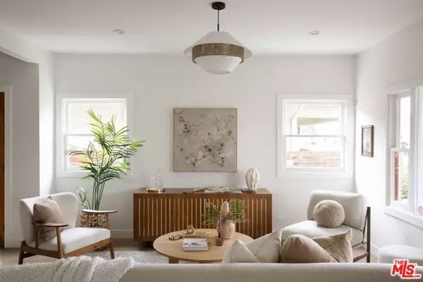 3480 2nd Avenue, Los Angeles, CA 90018