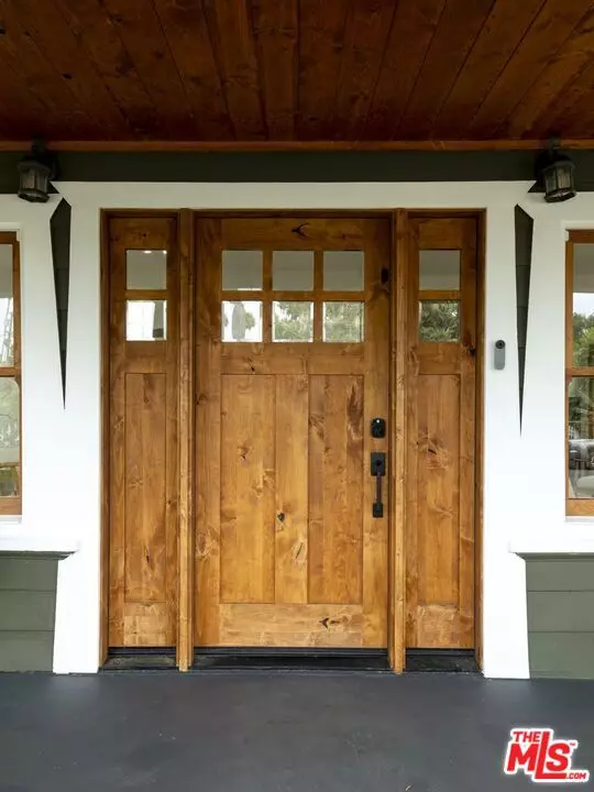 Los Angeles, CA 90018,3480 2nd Avenue