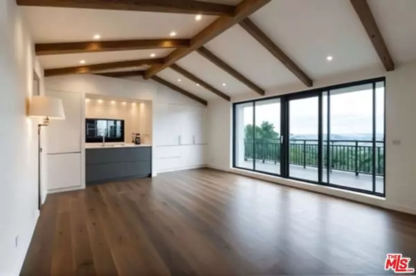 Laguna Beach, CA 92651,11 S Callecita
