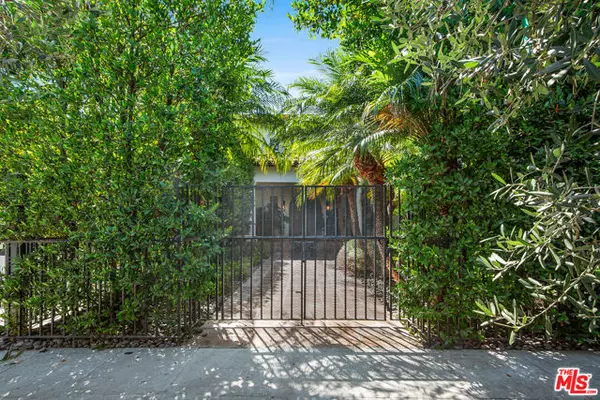 Toluca Lake (los Angeles), CA 91602,9928 Toluca Lake Avenue