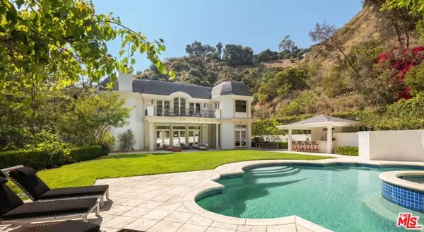 Los Angeles, CA 90077,10509 Vestone Way