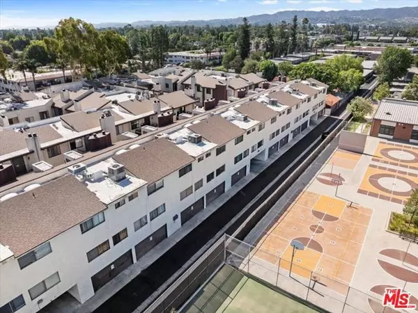 6323 Reseda Boulevard #6, Tarzana (los Angeles), CA 91335