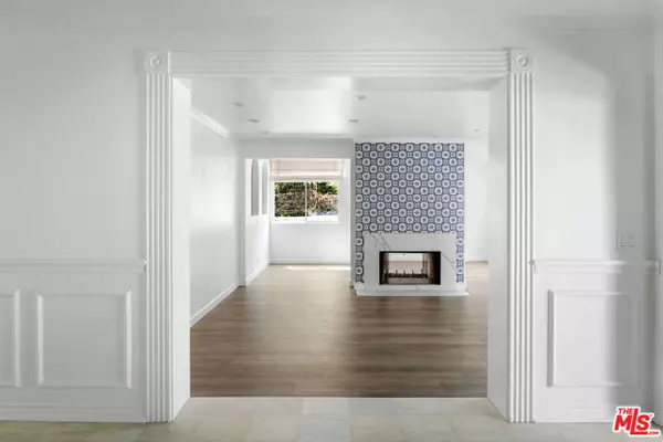 Beverly Hills, CA 90212,502 Smithwood Drive