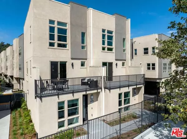 1819 Bankside Way, Los Angeles, CA 90039