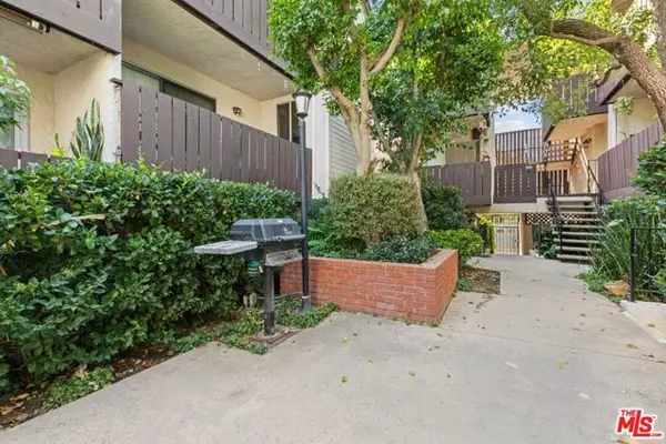 Van Nuys (los Angeles), CA 91411,14960 Victory Boulevard #102
