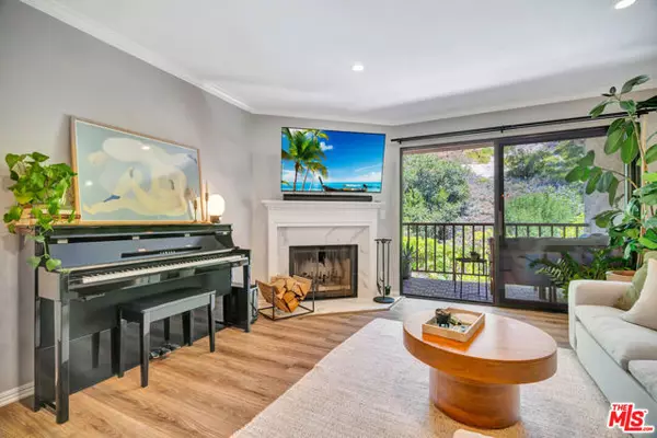 4210 Via Arbolada #205, Los Angeles, CA 90042