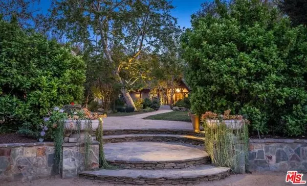 Encino (los Angeles), CA 91316,4750 Encino Avenue