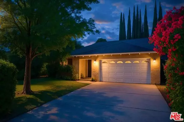 Encino (los Angeles), CA 91436,4935 Woodley Avenue