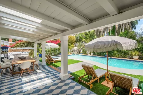 Woodland Hills (los Angeles), CA 91367,5614 Ponce Avenue