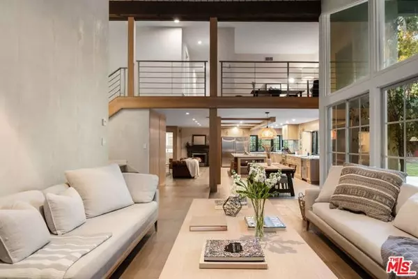 Woodland Hills (los Angeles), CA 91367,5320 Orrville Avenue