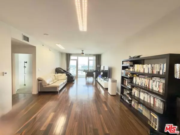 Los Angeles, CA 90010,3785 Wilshire Boulevard #1905